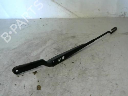 Used Front windshield wiper arm VW GOLF IV (1J1) 1.9 TDI (90 hp) 28537715