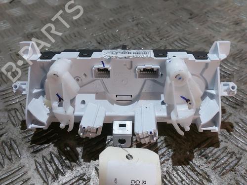 Climate control RENAULT CLIO V (B7_) 1.0 TCe 90 (B7MT) | BP21797105I5