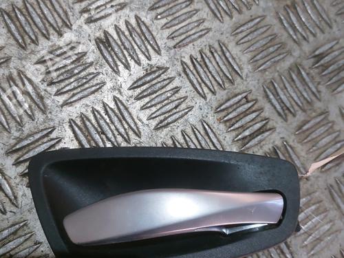 Used Front right interior door handle BMW 1 (E87) 120 d (177 hp) 21670084