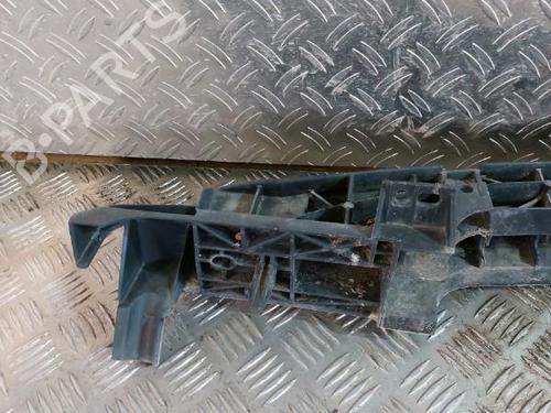 Used Front bumper reinforcement Front bumper reinforcement 21512578 21512578