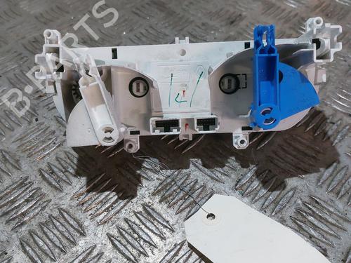 Climate control RENAULT CLIO IV (BH_) 1.5 dCi 75 | BP25261326I5 