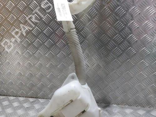 Used Windscreen washer tank CITROËN C2 (JM_) 1.6 (109 hp) 21512488