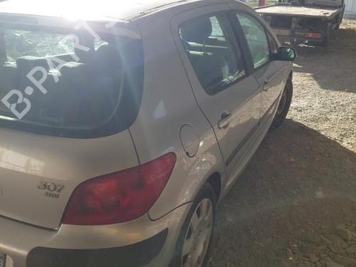 Venstre foran utvendig håndtak PEUGEOT 307 (3A/C) 2.0 HDi 110 | BP30560714C128