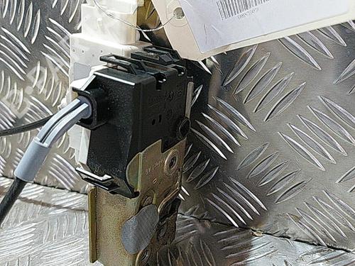 Front right lock CITROËN C4 I (LC_) 1.6 HDi | BP21506362C97 