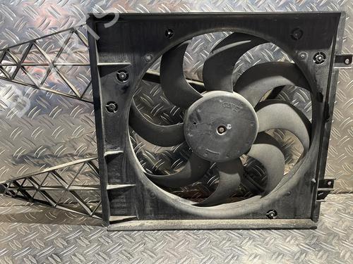 Koelventilatormotor VW POLO (9N_, 9A_) 1.4 16V (75 hp) 21507280