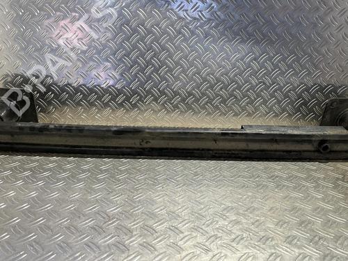 Used Front bumper reinforcement Front bumper reinforcement 21515420 21515420