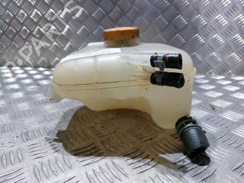 Used Expansion tank Expansion tank 21512588 21512588