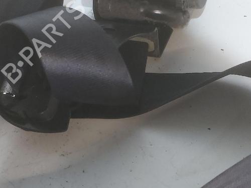 front-right-seatbelt-mitsubishi-asx-ga_w_-2009-39545988 main image
