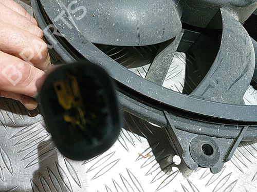 Used Radiator fan Radiator fan PEUGEOT 308 SW I (4E_, 4H_) 1.6 HDi (109 hp) 33050465 33050465