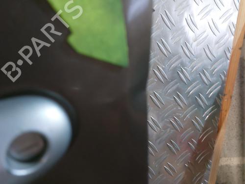 Used Left front door Left front door RENAULT SCÉNIC III (JZ0/1_) 1.9 dCi (JZ0J, JZ1J, JZ1K, JZ1S) (131 hp) 21671257 21671257