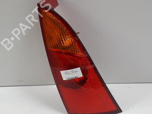 Używane Lampa tylna prawa FORD FOCUS I (DAW, DBW) 1.8 TDCi (115 hp) 28620384