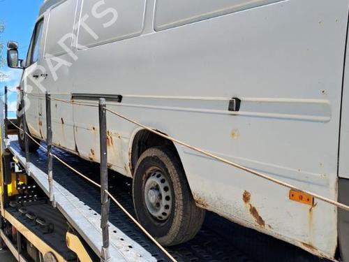 Right taillight MERCEDES-BENZ SPRINTER 3-t Van (B903) 311 CDI (903.661, 903.662, 903.663) | BP25728896C35 