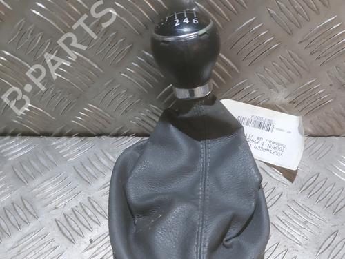 Used Shift knob Shift knob VW TOURAN (1T1, 1T2) 1.9 TDI (105 hp) 27589311 27589311