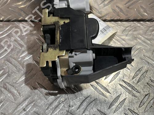 Used Front left lock Front left lock 21515810 21515810