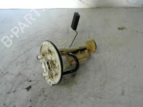 Used Fuel pump CITROËN XSARA Coupe (N0) 1.6 16V (109 hp) 30339069