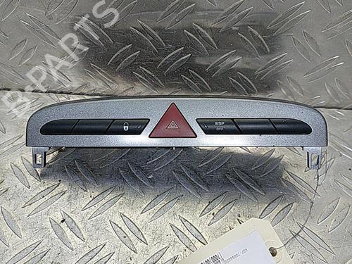 Used Warning switch PEUGEOT 308 I (4A_, 4C_) 1.6 HDi (92 hp) 21503954