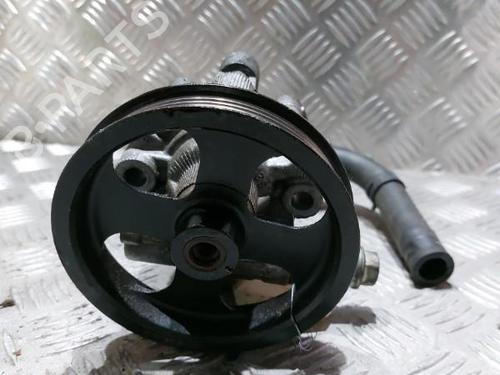 Used Steering pump Steering pump TOYOTA RAV 4 II (_A2_) 2.0 D 4WD (CLA20_, CLA21_, CLA20R, CLA21R) (116 hp) 21503824 21503824