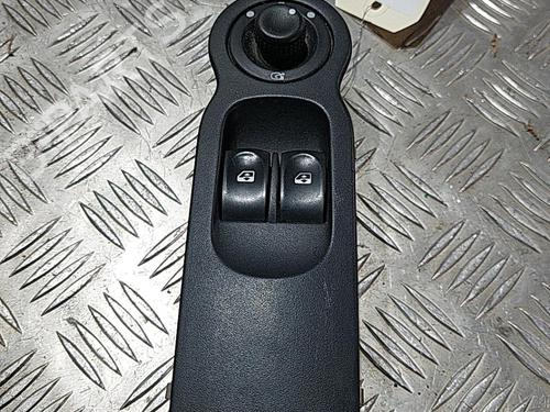 Used Left front window switch Left front window switch RENAULT MODUS / GRAND MODUS (F/JP0_) 1.6 (JP03, JP0B, JP0U, JP0Y, JP1G) (112 hp) 21514638 21514638
