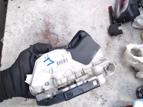 Used Front left lock VW POLO V (6R1, 6C1) 1.2 (70 hp) 21936574
