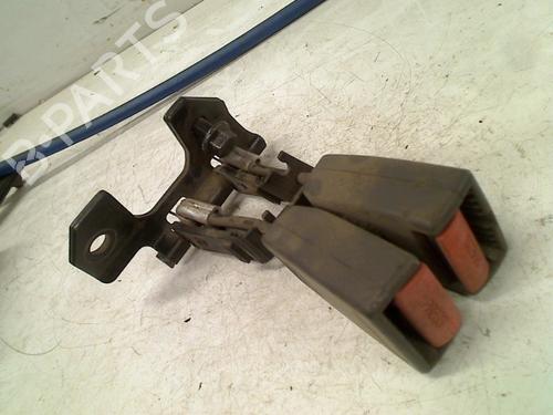 Used Seat buckle VOLVO S40 I (644) 1.6 (109 hp) 21930490