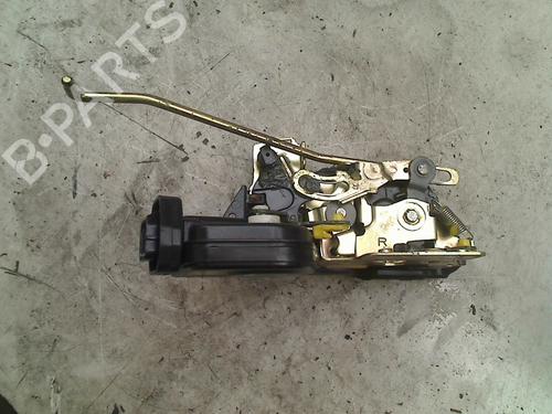 Used Front right lock HYUNDAI SANTA FÉ I (SM) 2.0 CRDi (113 hp) 21924900