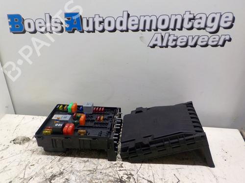 Used Fuse box VW GOLF VI (5K1) 2.0 R 4motion (270 hp) 23008412