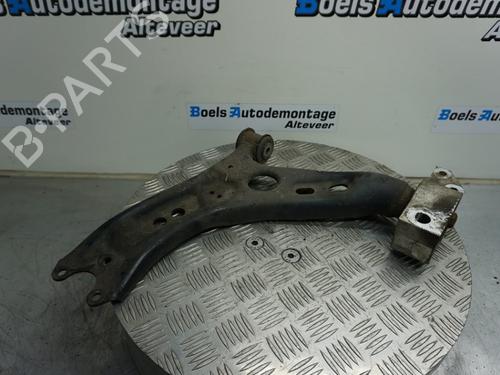Used Left front suspension arm VW GOLF VI (5K1) 1.4 TSI (122 hp) 23013106