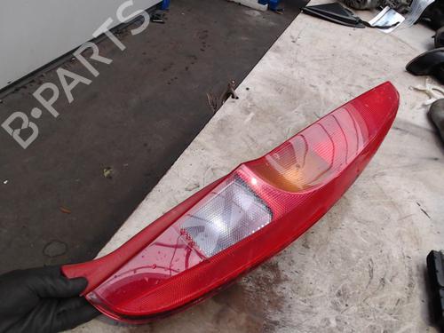 Used Right taillight FIAT PUNTO (188_) 1.2 60 (188.030, .050, .130, .150, .230, .250) (60 hp) 21939518
