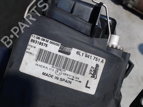 Right headlight SEAT IBIZA III (6L1) 1.2 | BP21938280C29 