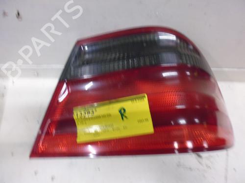 Used Right taillight MERCEDES-BENZ E-CLASS (W210) E 320 CDI (210.026) (197 hp) 21905110