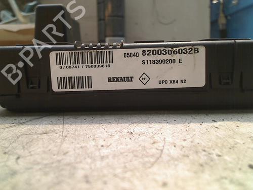 Comfort control module RENAULT SCÉNIC II (JM0/1_) 1.6 (JM0C, JM0J, JM1B) | BP21922153M56 
