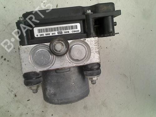 Used ABS pump TOYOTA AYGO (_B1_) 1.0 (KGB10_, KGB10R) (68 hp) 21925268