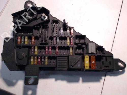 Used Fuse box BMW 5 (E60) 525 i (192 hp) 21941679