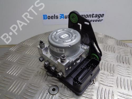 Used ABS pump VW GOLF VIII (CD1, DA1) 2.0 TDI (150 hp) 23012275