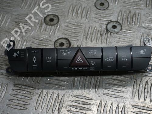 Used Warning switch MERCEDES-BENZ M-CLASS (W164) ML 320 CDI 4-matic (164.122) (224 hp) 23020942