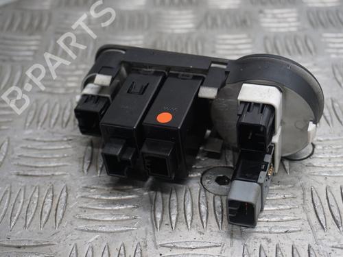 Headlight switch HYUNDAI i10 I (PA) 1.1 | BP23015832I24