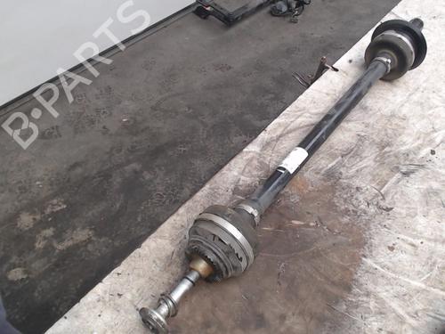 Used Right rear driveshaft BMW X5 (G05, F95) xDrive 45 e Plug-in-Hybrid (394 hp) 21944832