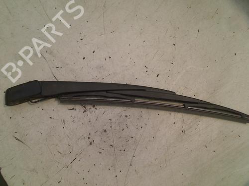 Used Rear windshield wiper arm SUBARU FORESTER (SG_) 2.0 AWD (SG5) (125 hp) 21926884