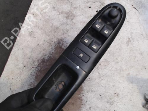 Used Switch PEUGEOT 406 Break (8E/F) 2.0 16V (136 hp) 21938745