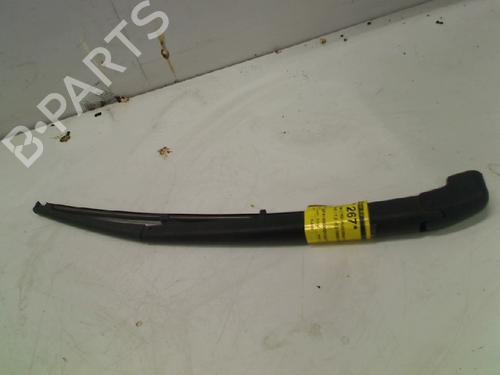Used Rear windshield wiper arm FIAT PANDA (169_) 1.2 (169.AXB11, 169.AXB1A) (60 hp) 21915586