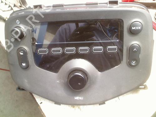 Used Radio PEUGEOT 108 1.0 VTi (69 hp) 21933161