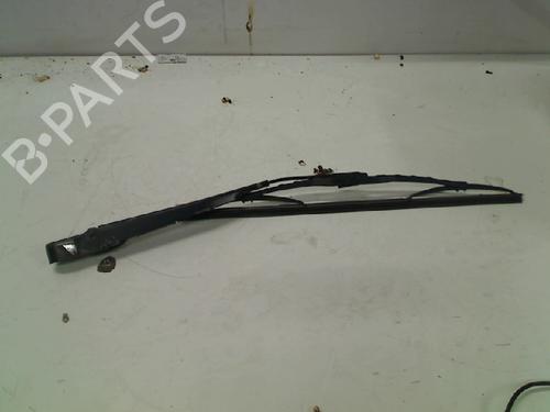 Brazo limpia trasero MERCEDES-BENZ A-CLASS (W168) A 210 (168.035, 168.135) (140 hp) 21915579