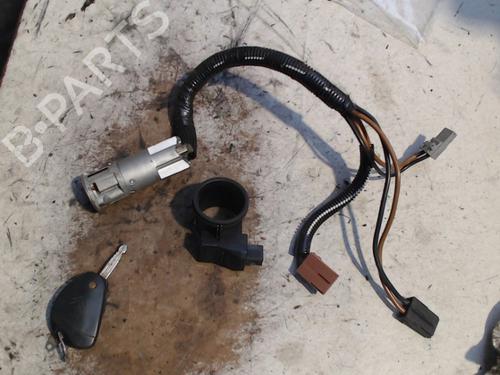 Used Ignition barrel CITROËN XSARA Break (N2) 1.6 i (88 hp) 21938465