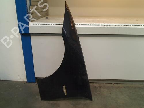 Używane Błotnik przedni lewy BMW 3 (E90) 316 i (122 hp) 21914784