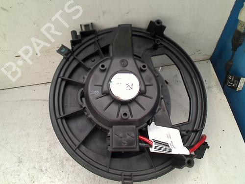 Used Heater blower motor VW GOLF VII (5G1, BQ1, BE1, BE2) 1.2 TSI (86 hp) 21916679