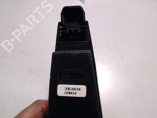 Switch VOLVO V40 Estate (645) 1.6 | BP21942950I30 