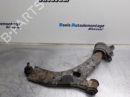 Used Right front suspension arm VOLVO V50 (545) 2.0 (146 hp) 23009812