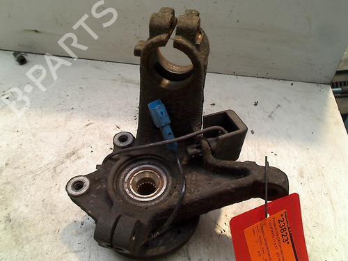 Used Right front steering knuckle PEUGEOT 206 Hatchback (2A/C) 1.4 i (75 hp) 21918730