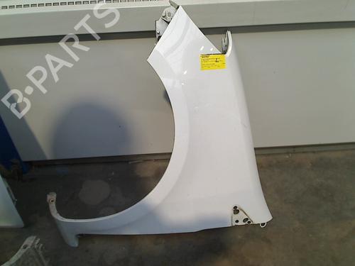 Used Left front fenders RENAULT CLIO III Grandtour (KR0/1_) 1.2 16V (KR02, KR0J) (75 hp) 21913203