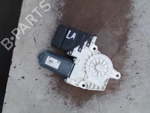 Portierruitmotor linksachter VW GOLF VI (5K1) 1.4 TSI (122 hp) 21941725